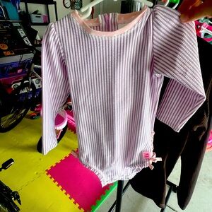 Ruffle Butts Seersucker Long Sleeve Rash Guard One Piece swim suit size 3T